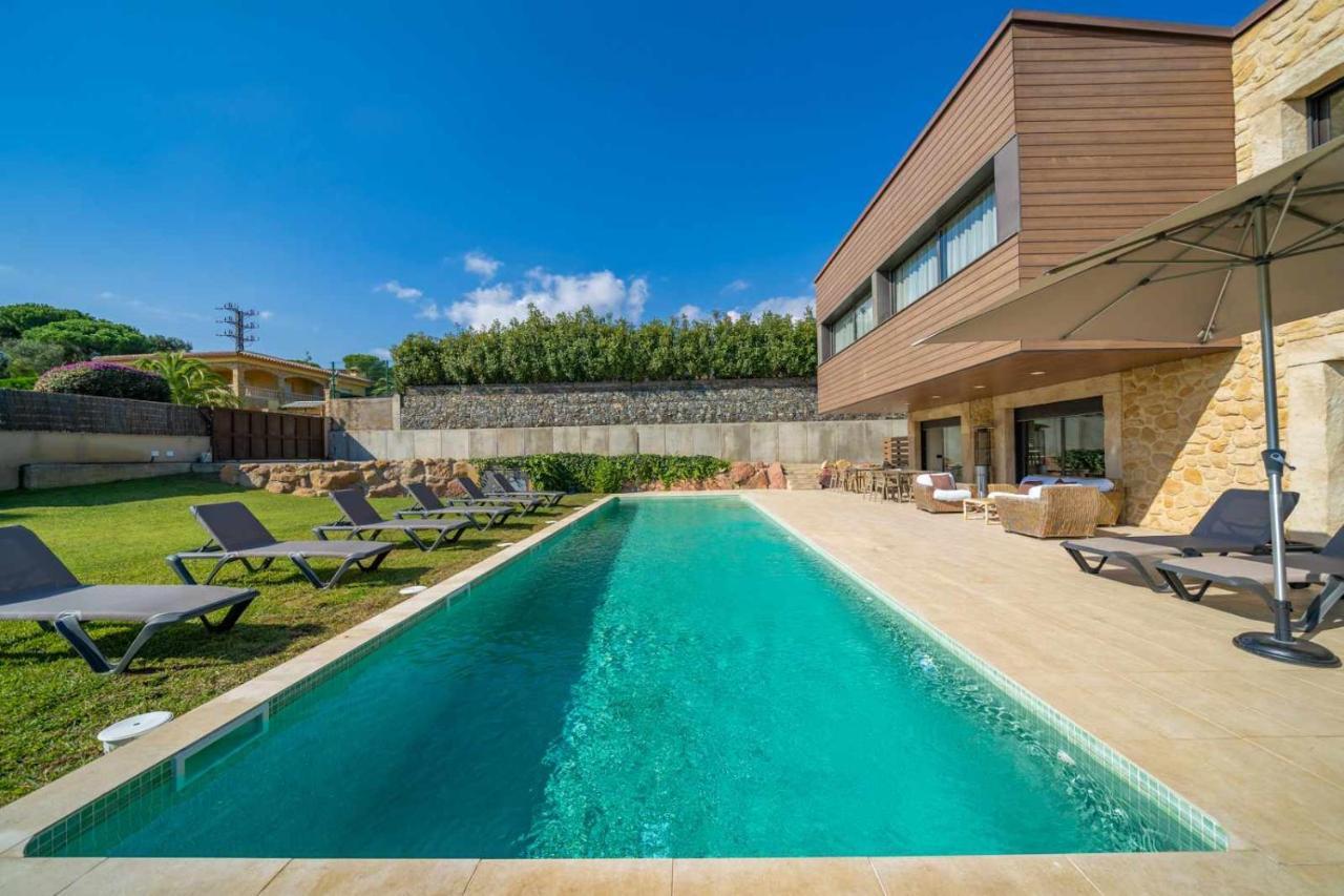 Villa Mestres Playa De Aro ปลาตจาดาโร ภายนอก รูปภาพ