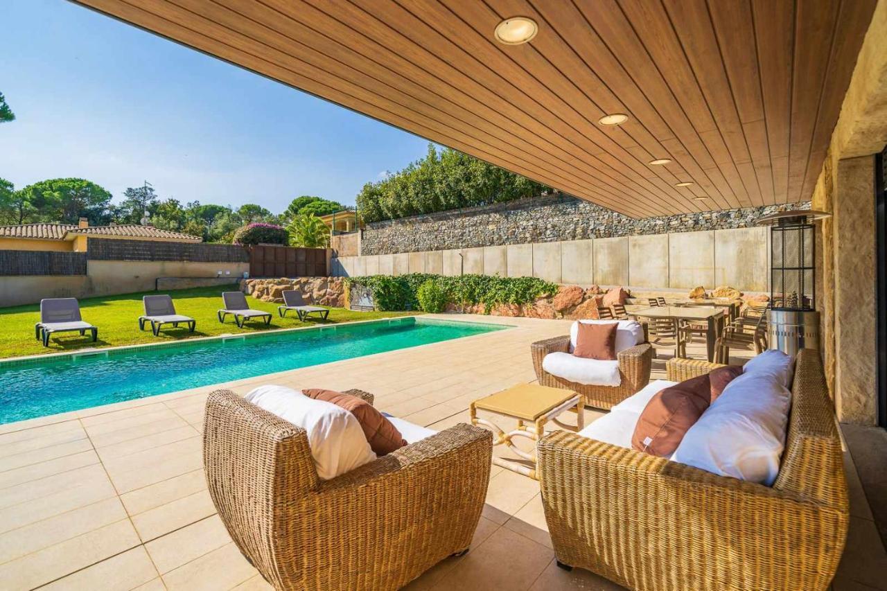 Villa Mestres Playa De Aro ปลาตจาดาโร ภายนอก รูปภาพ